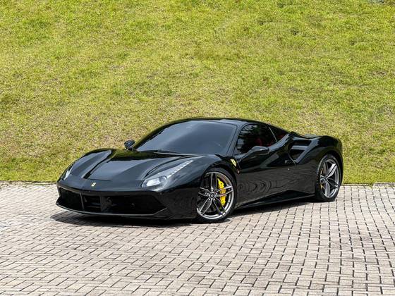 FERRARI 488 GTB 3.9 V8 TURBO GASOLINA F1-DCT